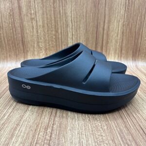 OOFOS OOlala Slide Sandal - Black
